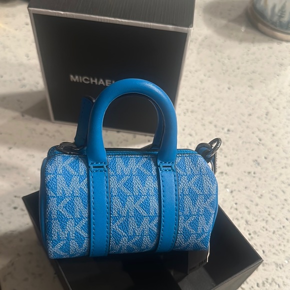 Michael Kors Blue Micro Duffle Keyfob NWT and box - Picture 4 of 4